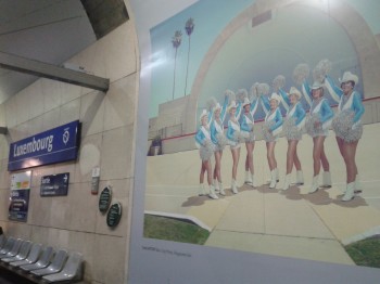Exposition Luxembourg RER B 