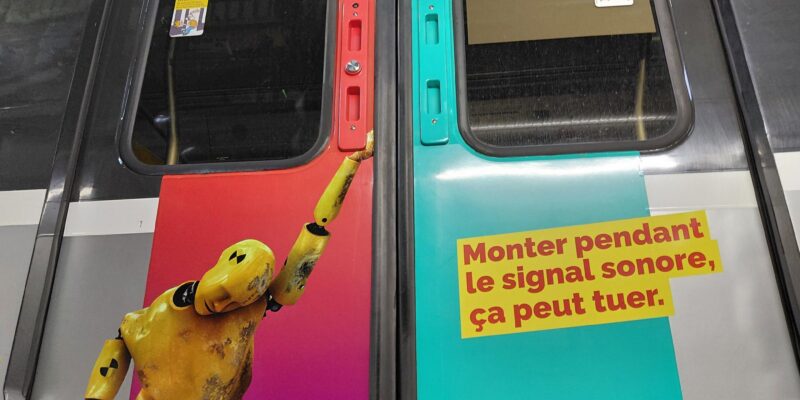 RER B : Les comportements à bannir, les bons réflexes de sécurité